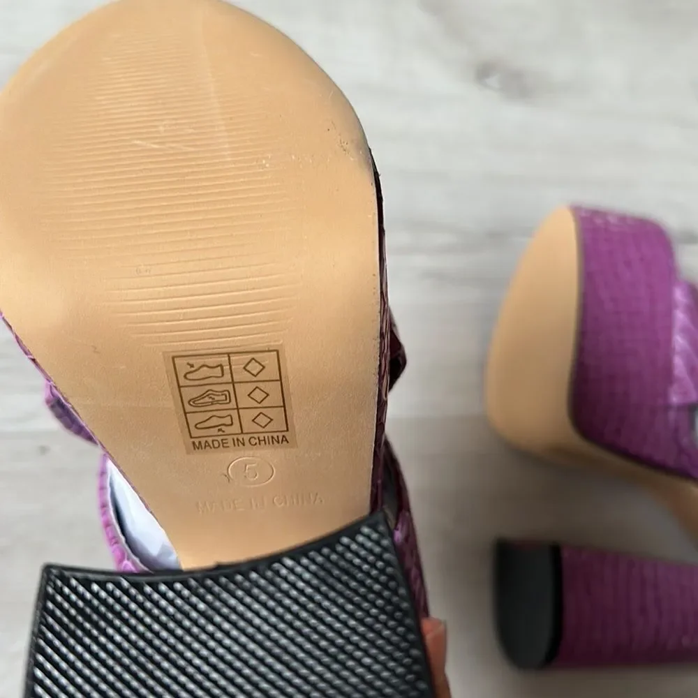 PrettyLittleThings Lilac Cross‎ Over Strap Platform Block Heeled Shoe NWT IN PKG
